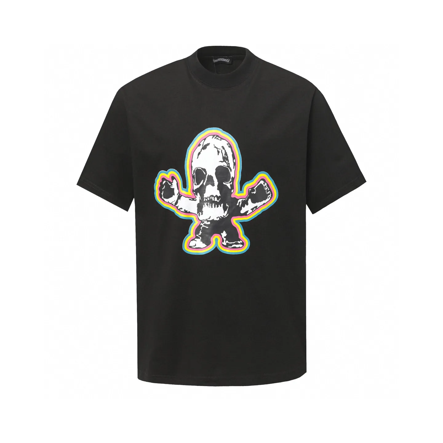 🅿️170 ch/Ke Jia Sanskrit skull color printed T-shirt! Every one of the Cro family is really unique. Every piece is a killer, and the texture of the whole short sleeve is really amazing. 280g pure cotton fabric! 100% restored to the official details. All cuffs, shoulder seams, armholes, neckline are double-needle crimping process. This is the rigorous craftsmanship details that big brands should have, which determines the quality. The original washed tag packaging is full of style! The whole piece adopts three-needle and five-thread technology, (neckline-shoulder seam-sleeve seam-double-pressed thread, which looks more three-dimensional and textured) Same style for men and women. Color: black white Size: xs-l